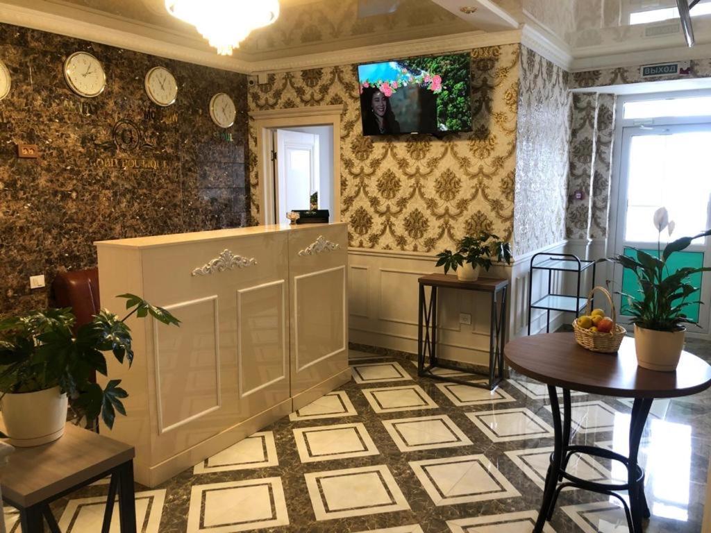 Gold Boutique Hotel Almaty Bagian luar foto