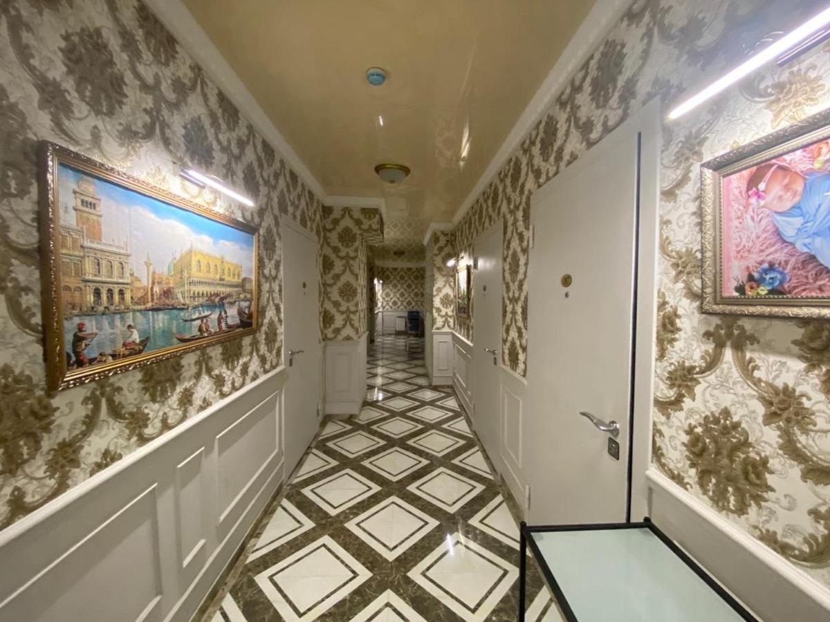 Gold Boutique Hotel Almaty Bagian luar foto