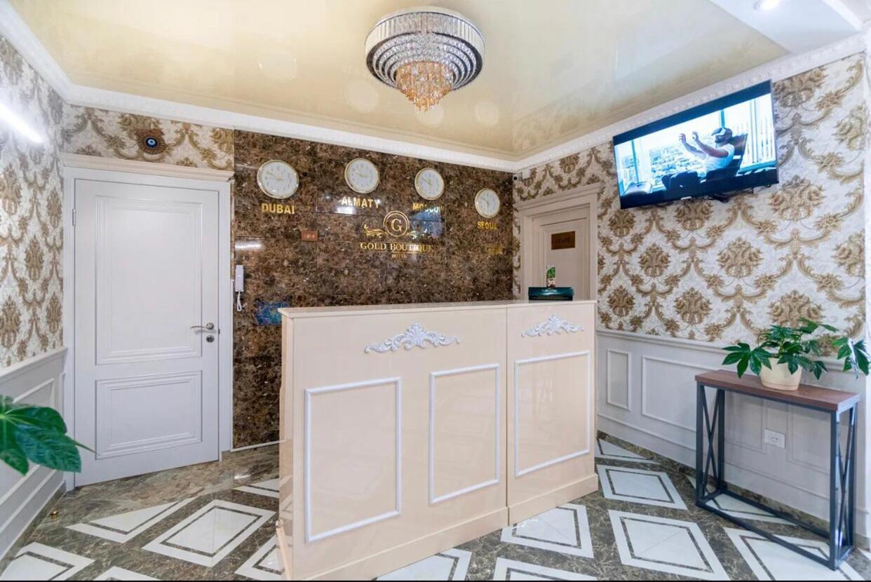 Gold Boutique Hotel Almaty Bagian luar foto